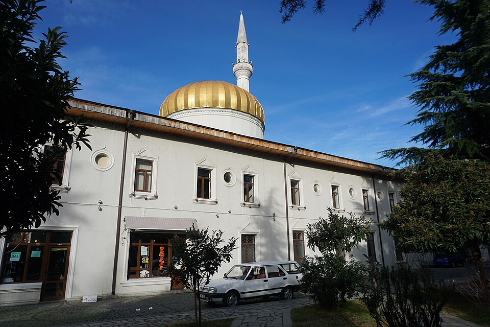 مسجد أورتا جامي